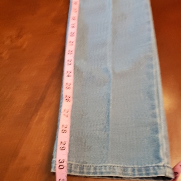 Chico's Midrise Jeans Embellished Pocket Light Wash 0 Reg 30x30.5 EUC - Picture 11 of 12